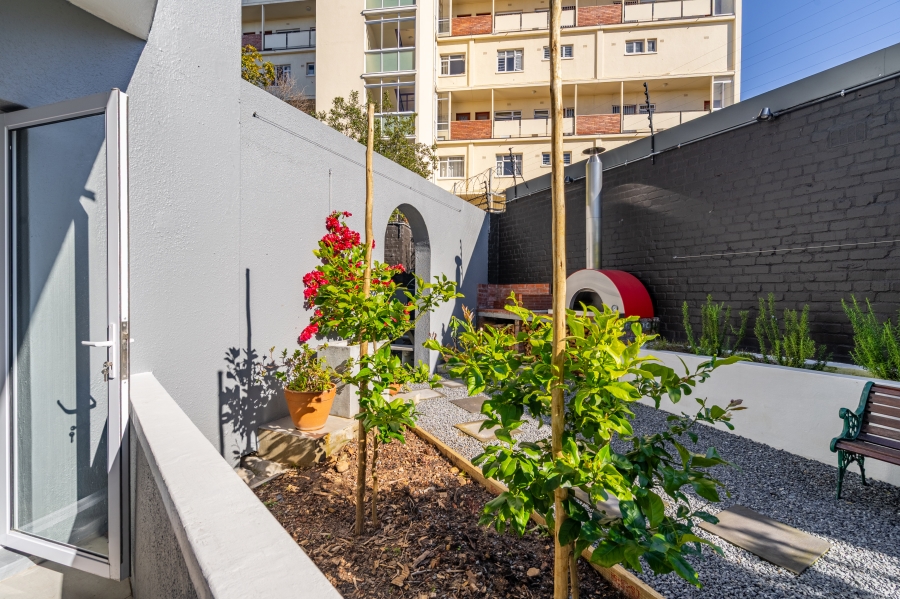 To Let 1 Bedroom Property for Rent in Rondebosch Western Cape